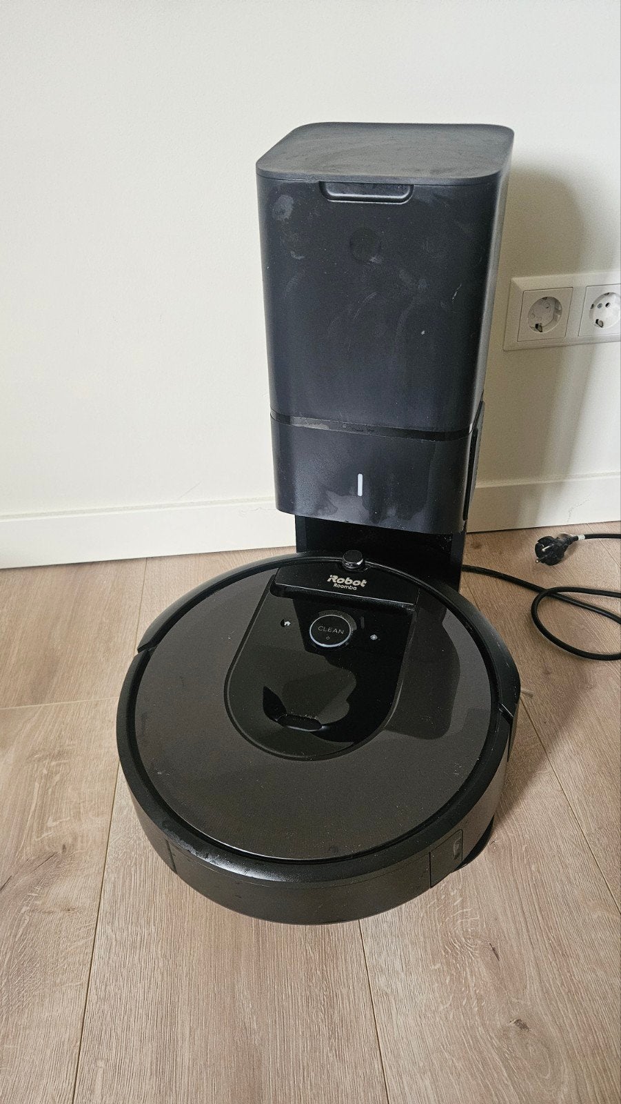 robotstofzuiger IROBOT Roomba i7+ (i7558), Ophalen, IRobot, Robotstofzuiger, Reservoir