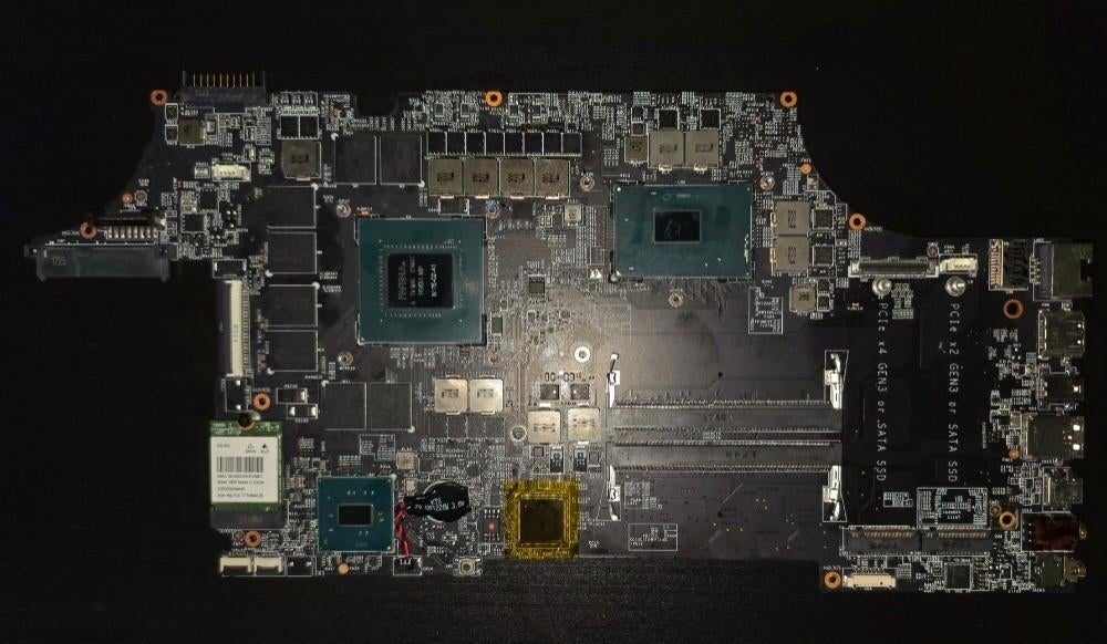 MSI MS-16P11 Moederbord | i7-7700HQ | GTX 1070 8GB, Computers en Software, Moederborden, Ophalen of Verzenden, Zo goed als nieuw