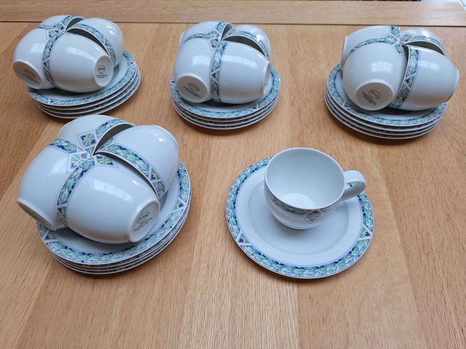 Arzberg servies:Merison AH 17  kop en schotels, Arzberg, Ophalen of Verzenden, Zo goed als nieuw, Modern