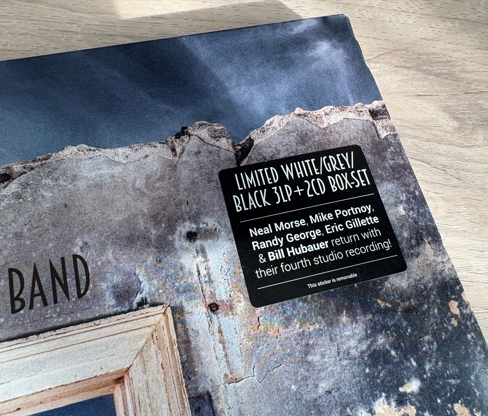 The Neal Morse Band - Innocence & Danger (Boxset) COLORED, Cd's en Dvd's, Vinyl | Rock, Zo goed als nieuw, Progressive Rock, Boxset