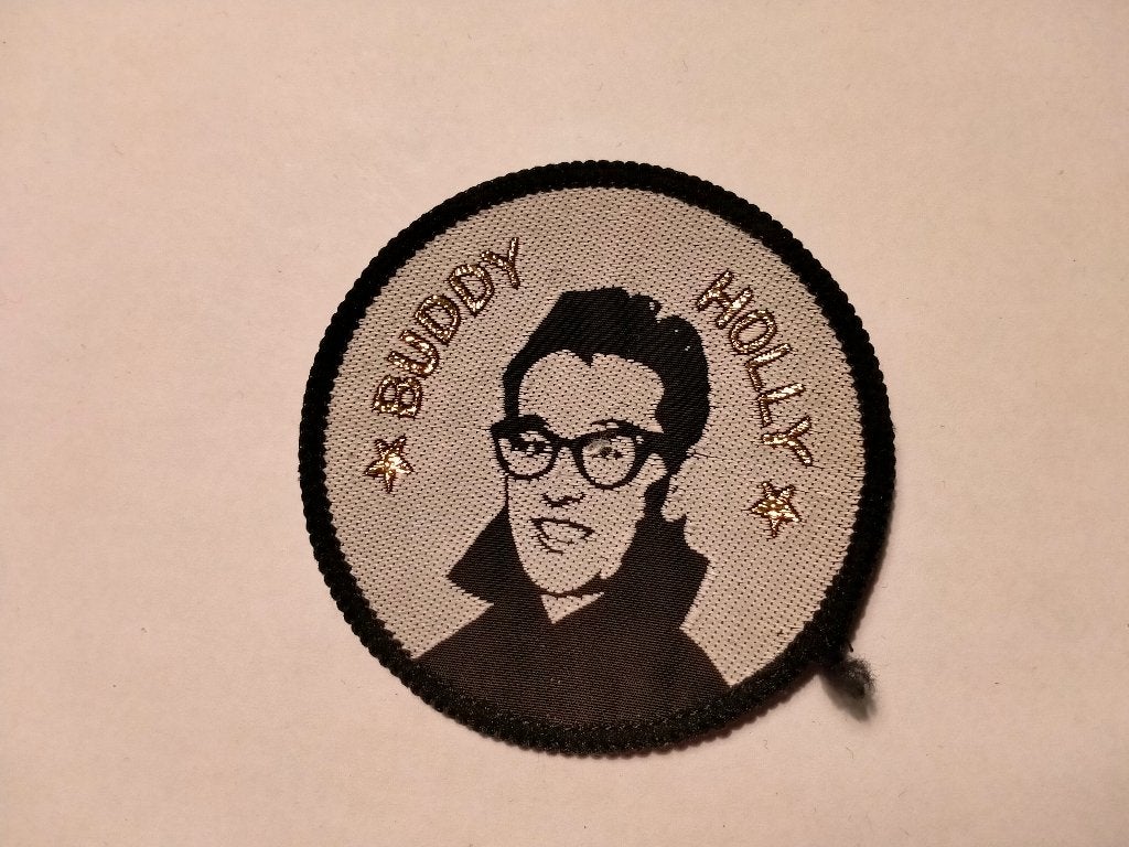 Buddy Holly rock n Roll vintage logo patch kleding embleem, Verzamelen, Muziek, Artiesten en Beroemdheden, Nieuw, Kleding, Verzenden