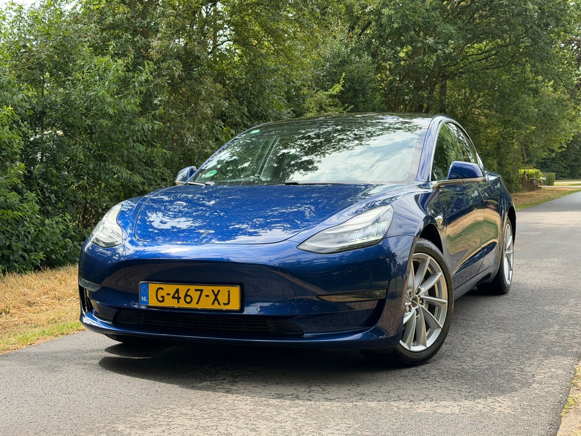 Tesla Model 3 Long Range AWD 75 kWh |SOH 88% + Trekhaak + BT, Auto's, Tesla, Automaat, Blauw, 1000 kg, 84 €/maand