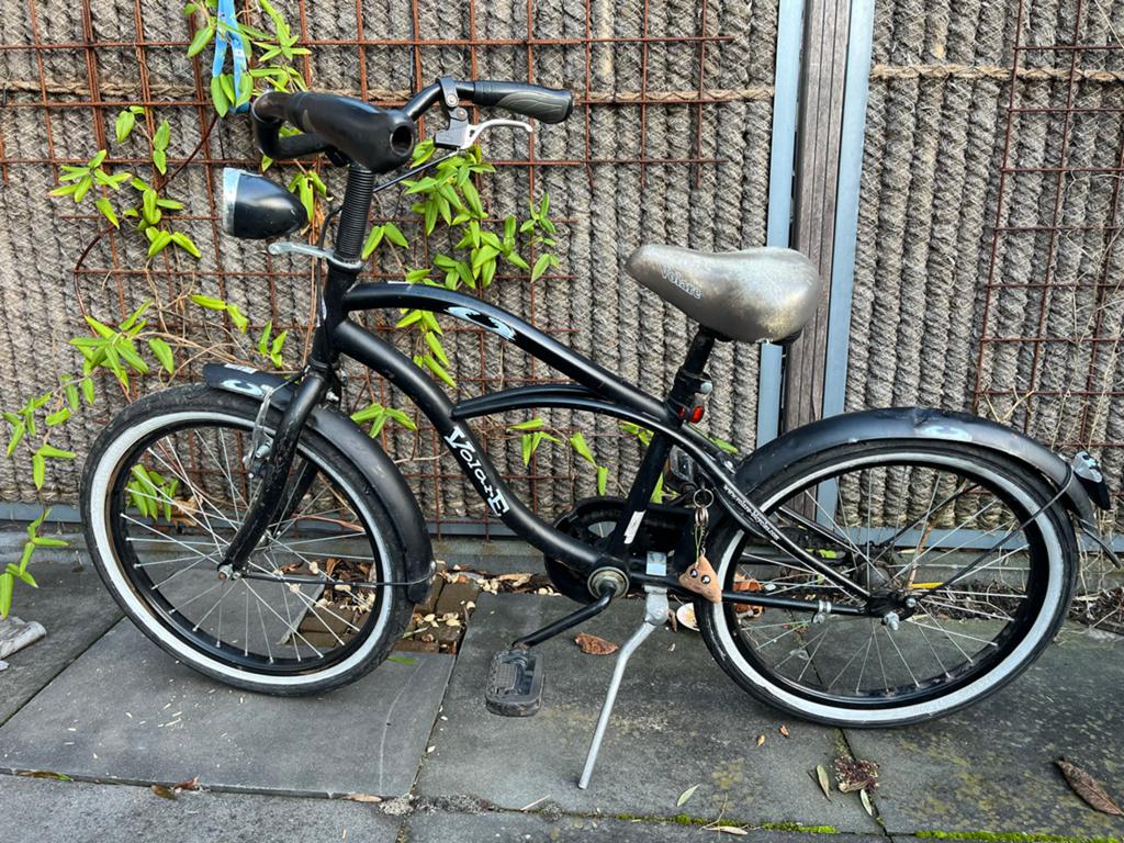 Stoere zwarte kinderfiets - Velo-E, Terugtraprem, Gebruikt, Minder dan 49 cm, Ophalen