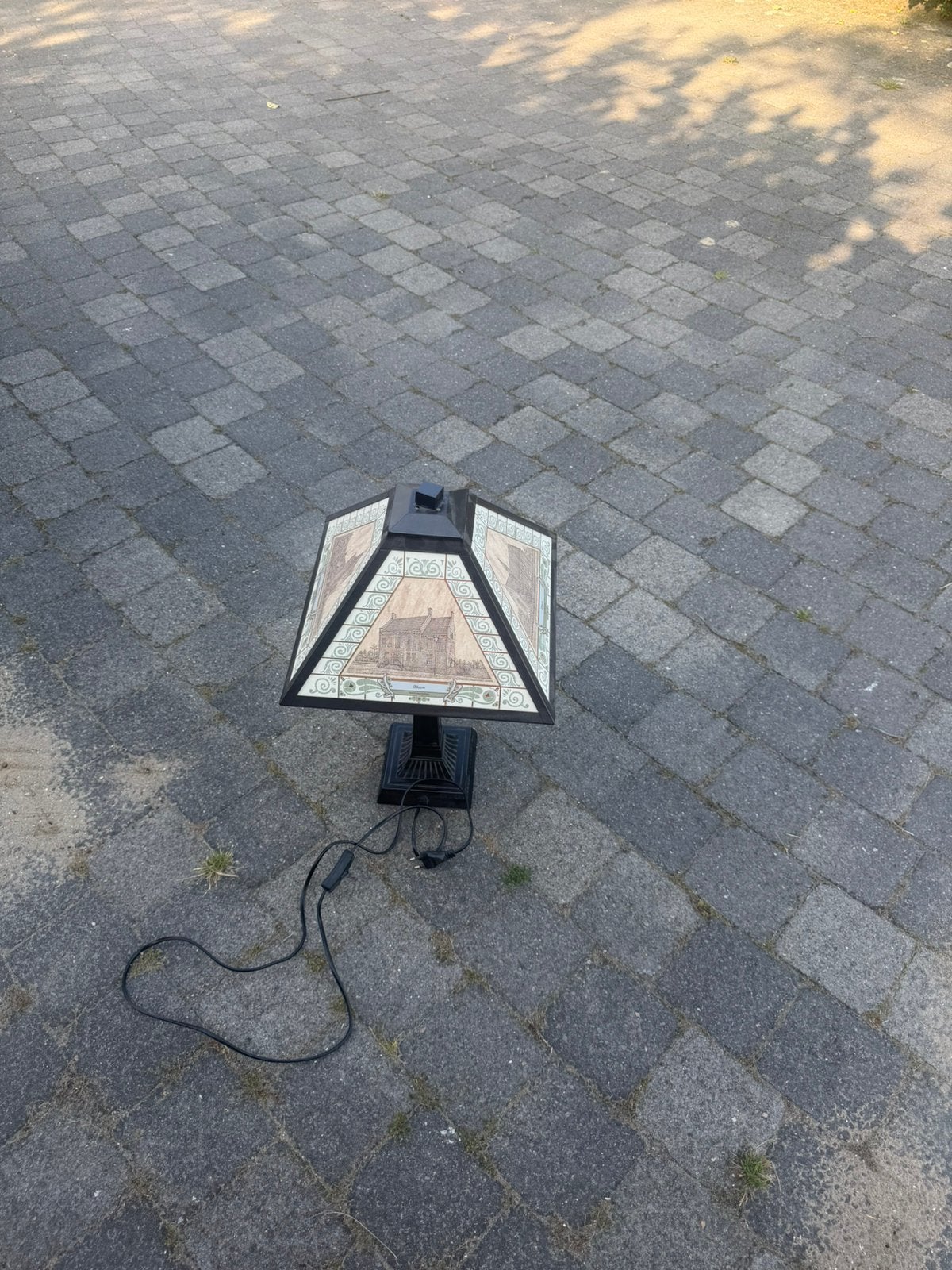 Lamp chaam, Ophalen