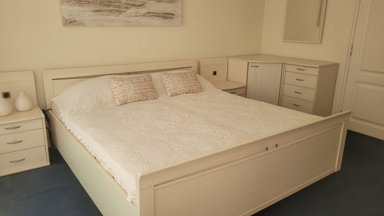 Complete slaapkamerset met elektrisch verstelbaar bed, Ophalen, Gebruikt, Tweepersoons