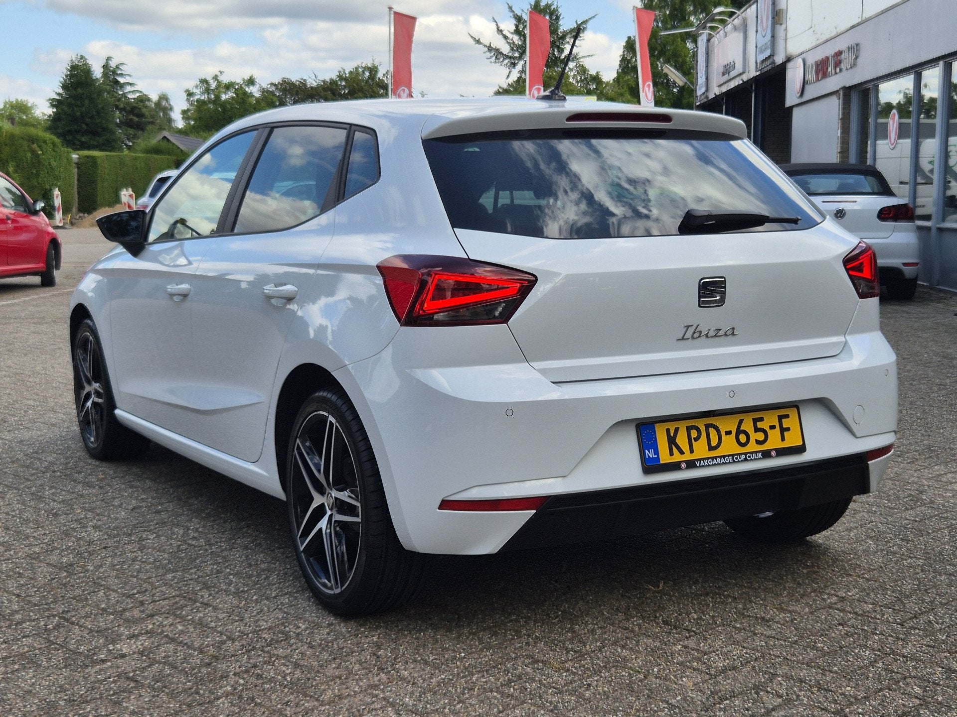 SEAT Ibiza 1.0 EcoTSI FR Anniversary 116PK Navigatie/Climate, Auto's, Voorwielaandrijving, Stof, Gebruikt, 580 kg
