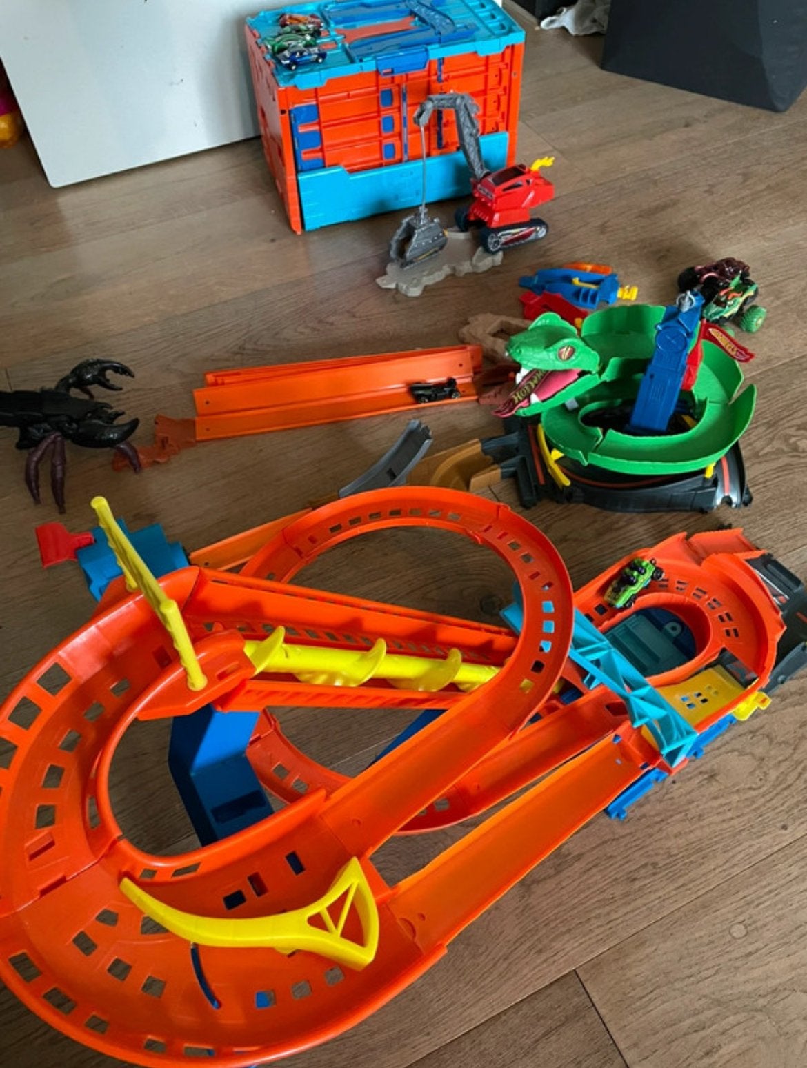 Uitgebreid Hot Wheels pakket met banen en auto's, Ophalen of Verzenden, Gebruikt