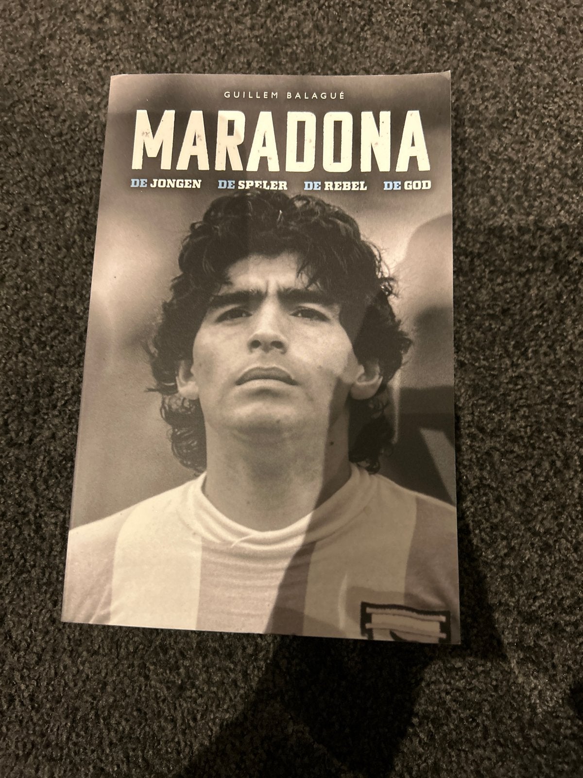 Maradona: De Jongen, De Speler, De Rebel, De God, Ophalen of Verzenden, Gelezen, Sport