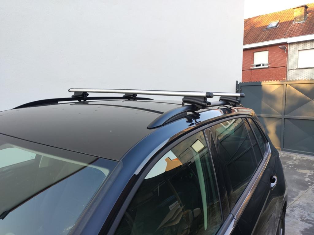 Thule dakdragers voor Tiguan en AllSpace, Ophalen, Zo goed als nieuw