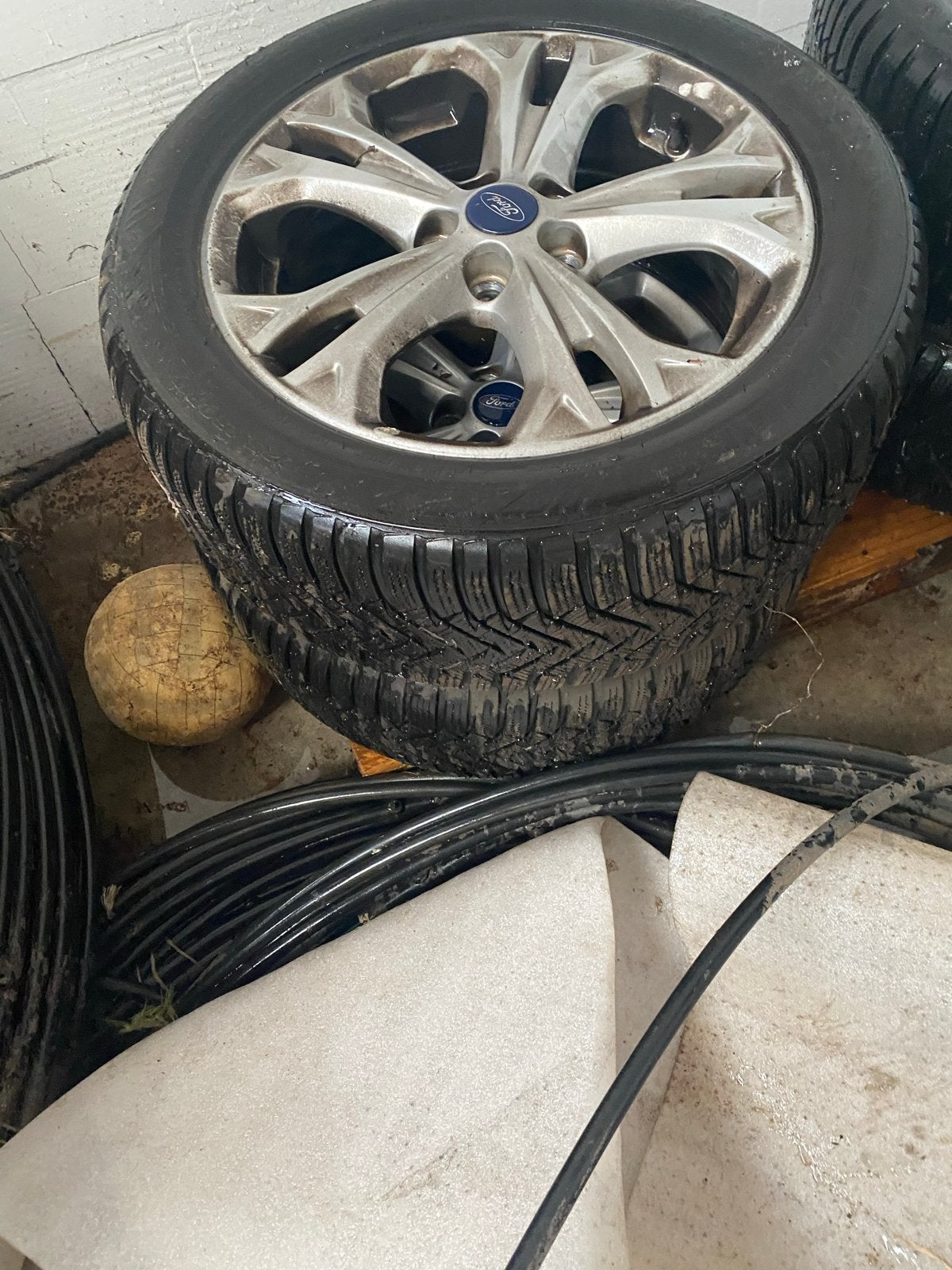 Ford Velgen met Winterbanden, Ophalen, Gebruikt, Winterbanden, Banden en Velgen