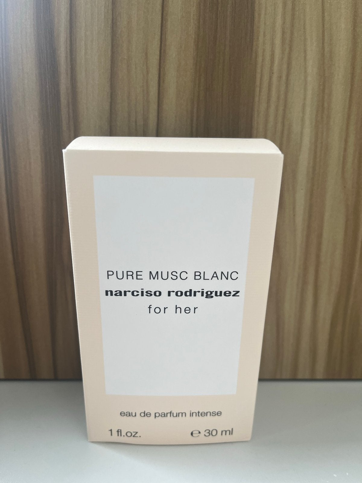 Narciso Rodriguez Pure Musc Blanc Eau de Parfum Intense 30ml, Sieraden, Tassen en Uiterlijk, Verzenden, Zo goed als nieuw