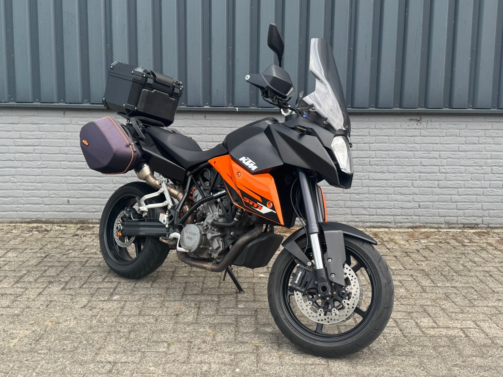 KTM SMT 990 SUPERMOTO LEOVINCE LED FULL KOFFERSET Onderhoude, Motoren, Motoren | KTM, Sportuitlaat, 2 cilinders, Occasion, Motorrijbewijs A