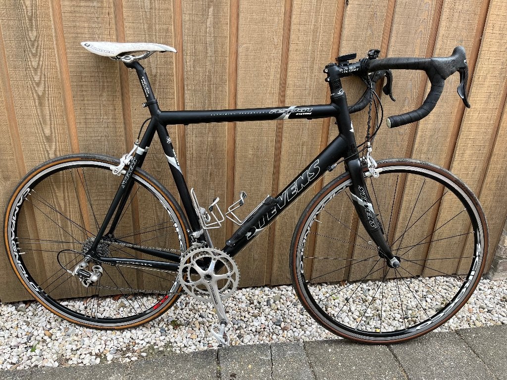 Nette Stevens Aspin racefiets, Fietsen en Brommers, Fietsen | Racefietsen, 28 inch, Velgrem, Aluminium, Zo goed als nieuw