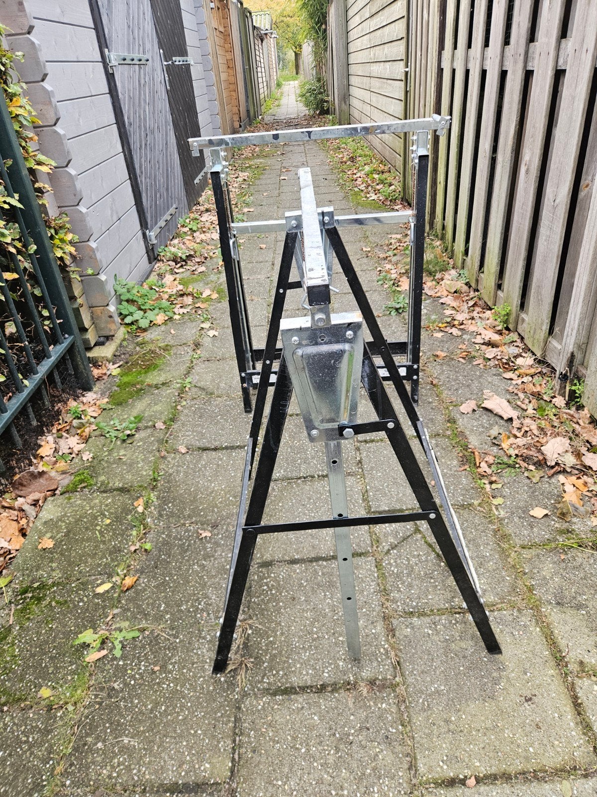 Schragen in hoogte verstelbaar 80 tot 1.50 cm, inklapbaar, Ophalen of Verzenden, Gebruikt