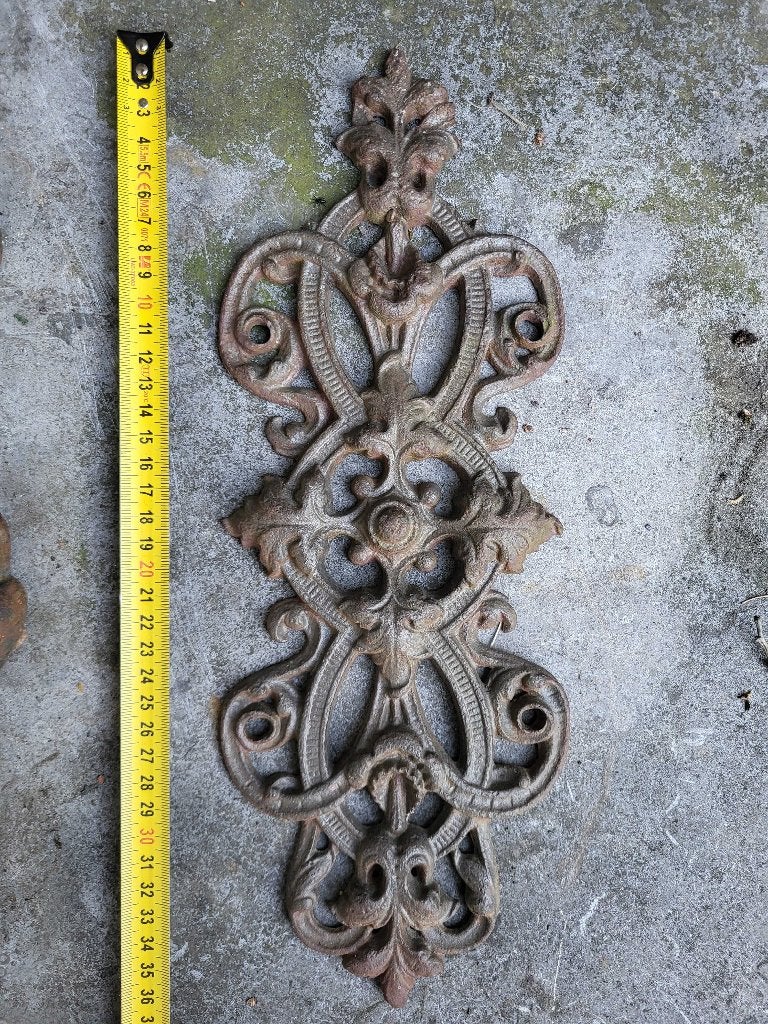 Gietijzeren ornament voor wand, Ophalen of Verzenden, Gebruikt