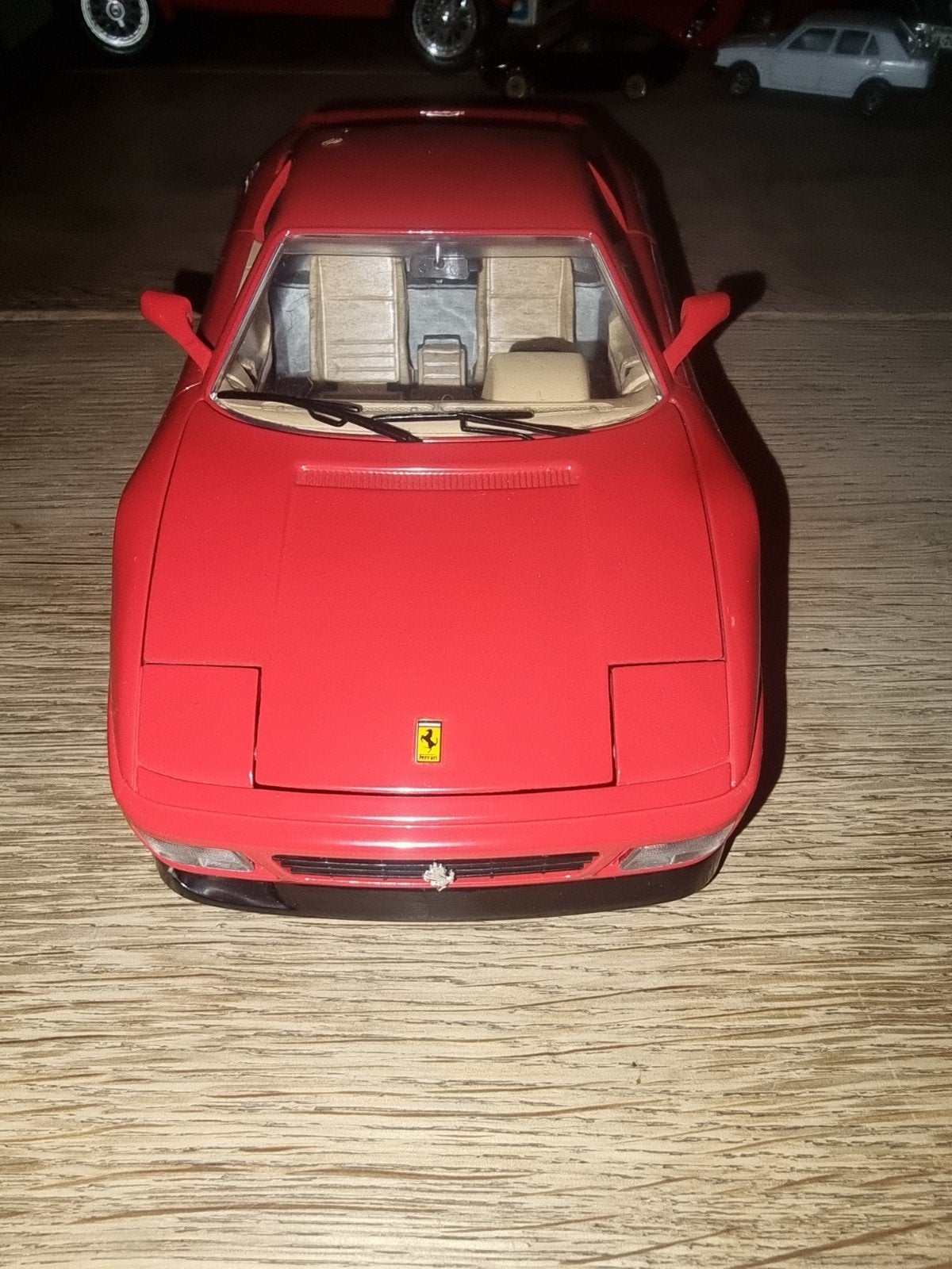 Burago Ferrari 348tb 1:18 - Zonder doos, embleem mist, Ophalen of Verzenden, Gebruikt, Bburago