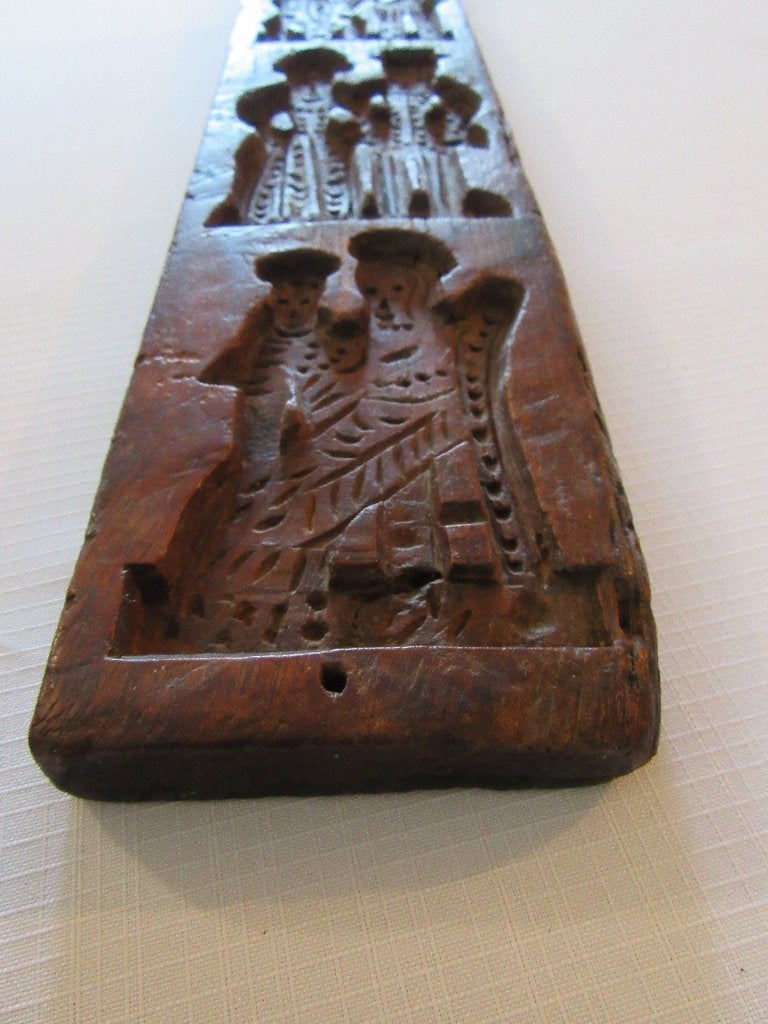 1800 Antiek handgestoken hout speculaasplank koekplank sign., Overige onderwerpen, Houtsnijwerk, 50 - 100 cm, Hout
