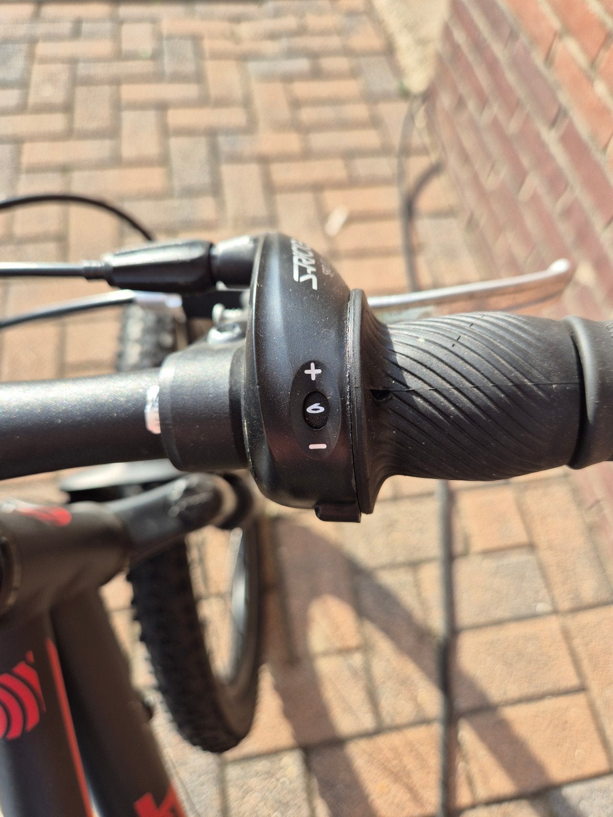 Foto 5 van Super nette mountainbike Beast 20 inch