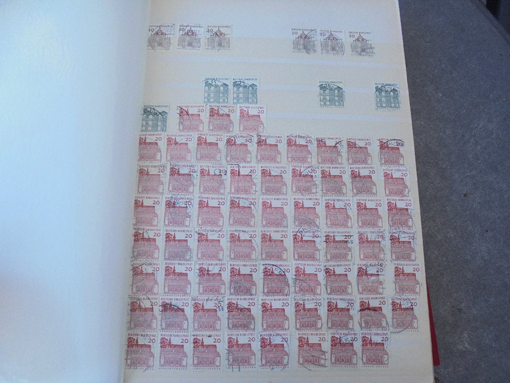 Duitsland.  Dik stockboek met engros gestempeld. LEUK, Postzegels en Munten, Postzegels | Volle albums en Verzamelingen, Ophalen of Verzenden