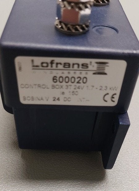 71792 3-Polige relaisbox waterdicht 24V 500-2300W. € 109,95, Ophalen of Verzenden, Nieuw, Motor en Techniek