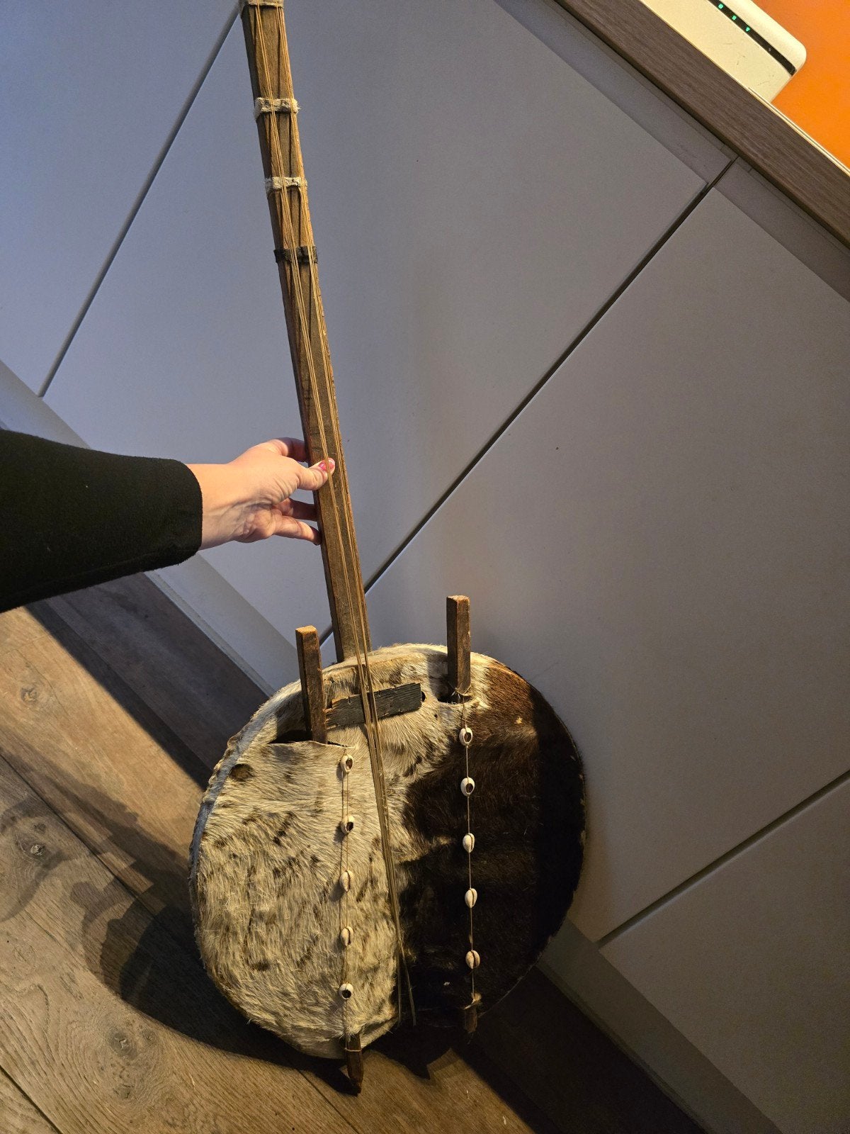 Afrikaans snaarinstrument (gitaar / kora), Muziek en Instrumenten, Snaarinstrumenten | Banjo's, Ophalen