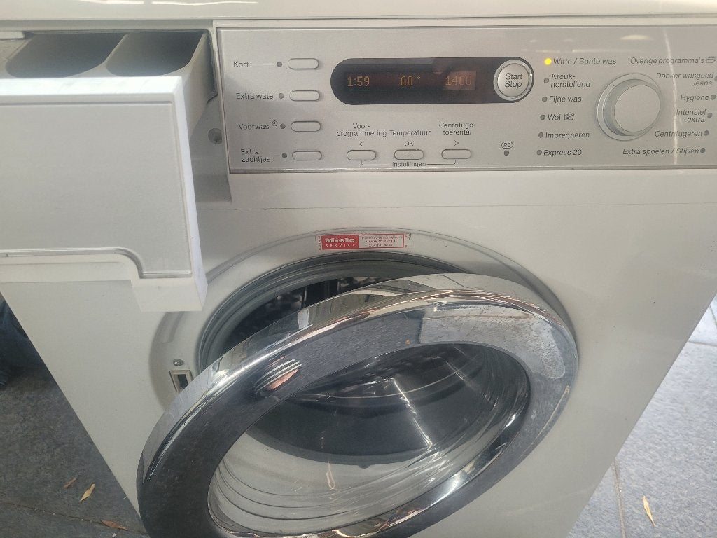 Hele Nette Miele SoftCare Wasmachine 1400 toeren, Witgoed en Apparatuur, Ophalen, Gebruikt, Minder dan 85 cm, Energieklasse A of zuiniger