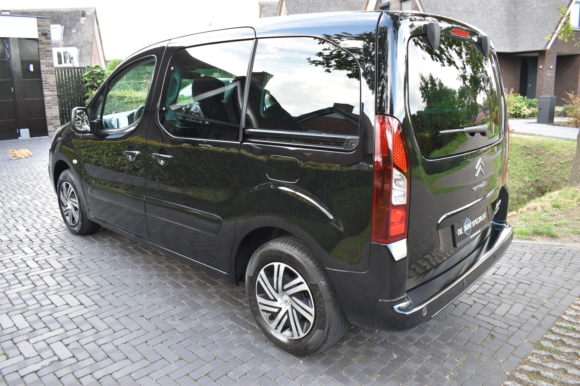 Citroën Berlingo 1.2 PureTech XTR Camera, Navi, (bj 2017), Auto's, Voorwielaandrijving, Stof, Gebruikt, 1199 cc