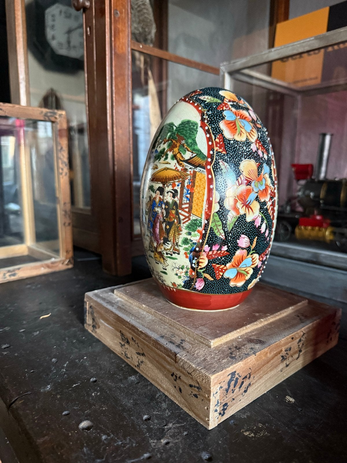 Prachtig Japans Satsuma Keramiek Ei met Display, Antiek en Kunst, Ophalen of Verzenden