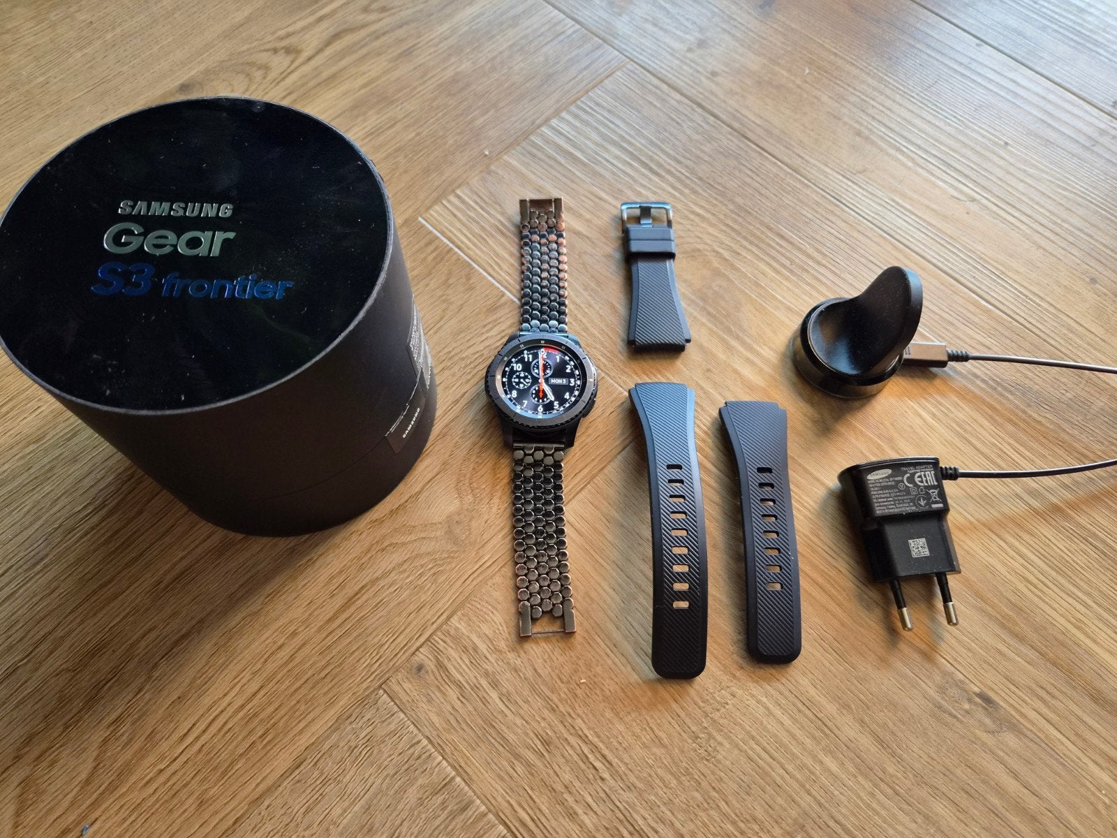 Samsung gear s3 frontier, Sieraden, Tassen en Uiterlijk, Smartwatches, Ophalen of Verzenden, Gebruikt, Zwart, Android