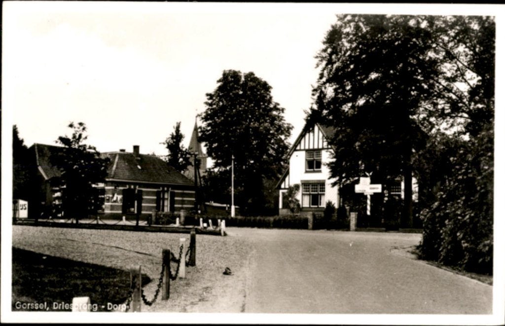 Gorssel KVR04 1112 Driesprong - Dorp, Verzamelen, Ansichtkaarten | Nederland, Verzenden, 1960 tot 1980, Gelopen, Gelderland