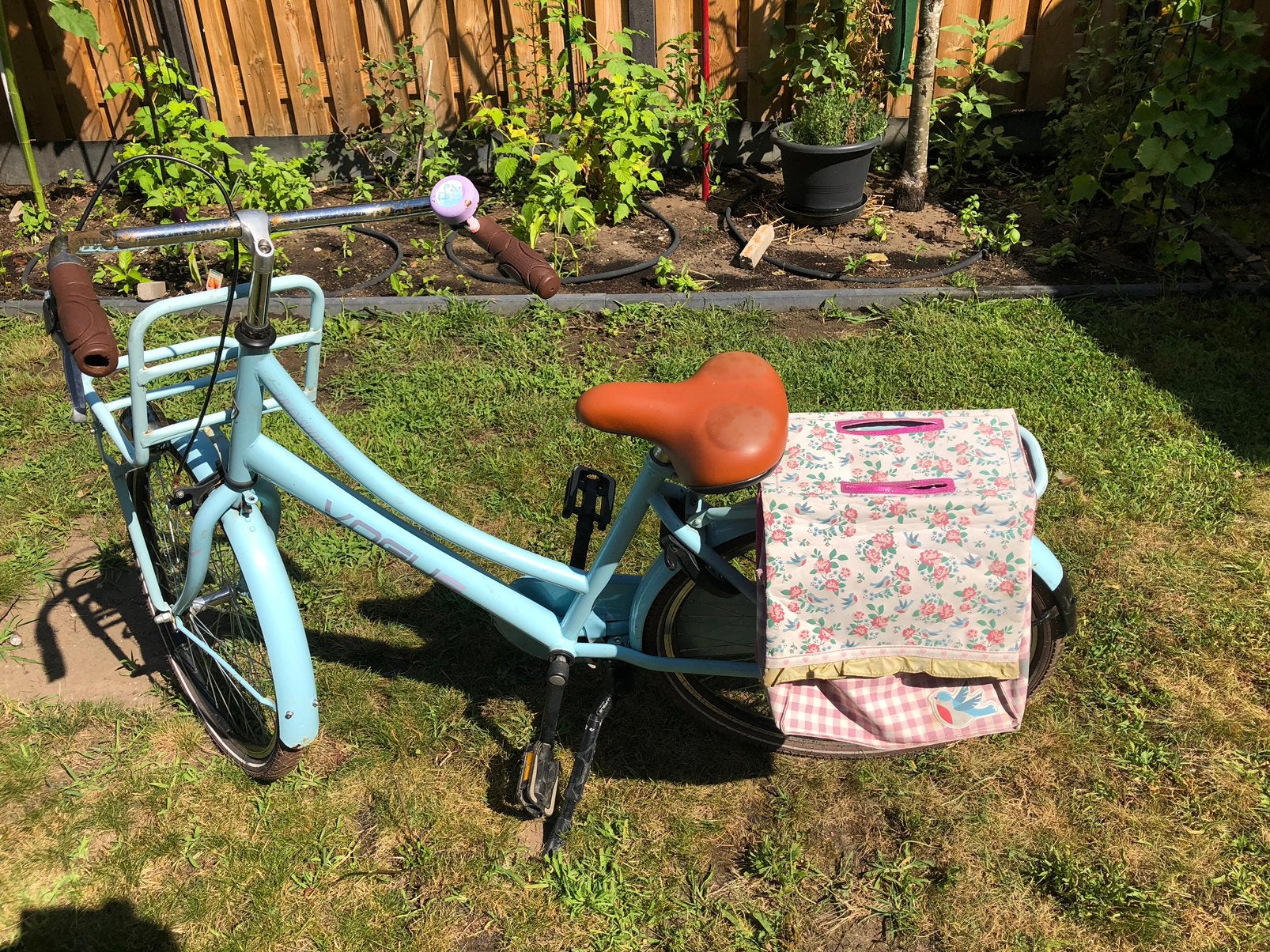 Leuke meisjesfiets 24 inch, rekje voorop, incl fietstas, Ophalen, Gebruikt, 24 inch