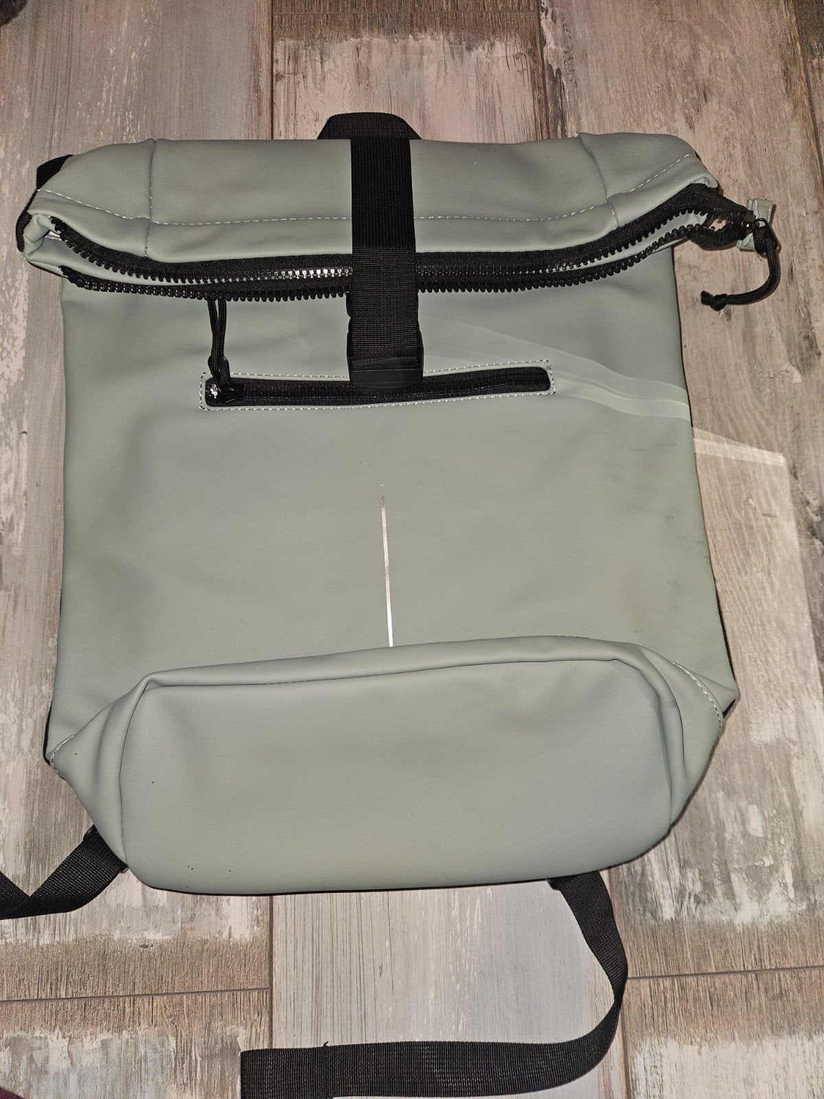 New Rebels Mart New York Rolltop Rugtas Salie Groen 21L, Ophalen of Verzenden