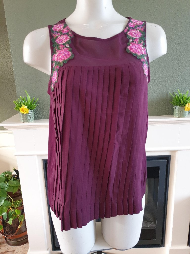 American Eagle shirt top M 38 40 plisse bordeaux, Maat 38/40 (M), Overige kleuren, Verzenden, Zo goed als nieuw