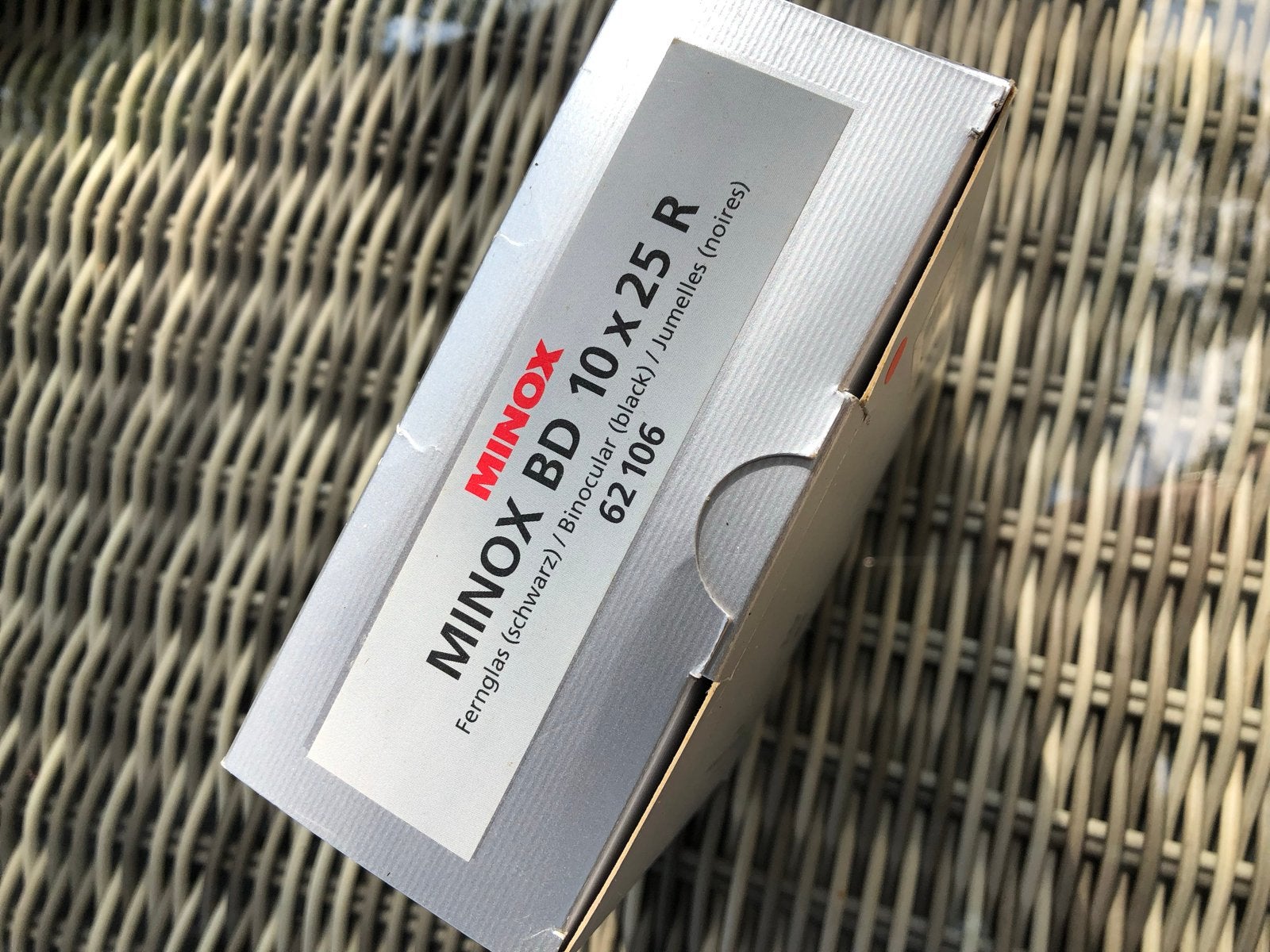 Minox BD 10x25 R Verrekijker - Nieuw in doos, Dakkant (recht), Nieuw, Ophalen of Verzenden, 8 tot 12x