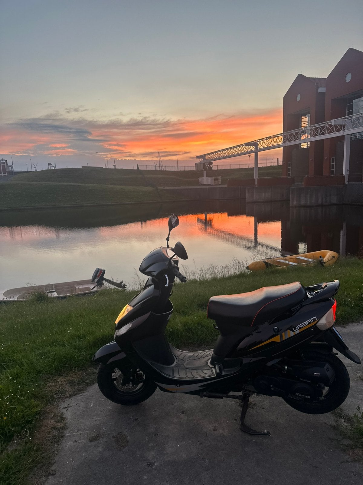 Scooter te huur in termunterzijl, Ophalen of Verzenden