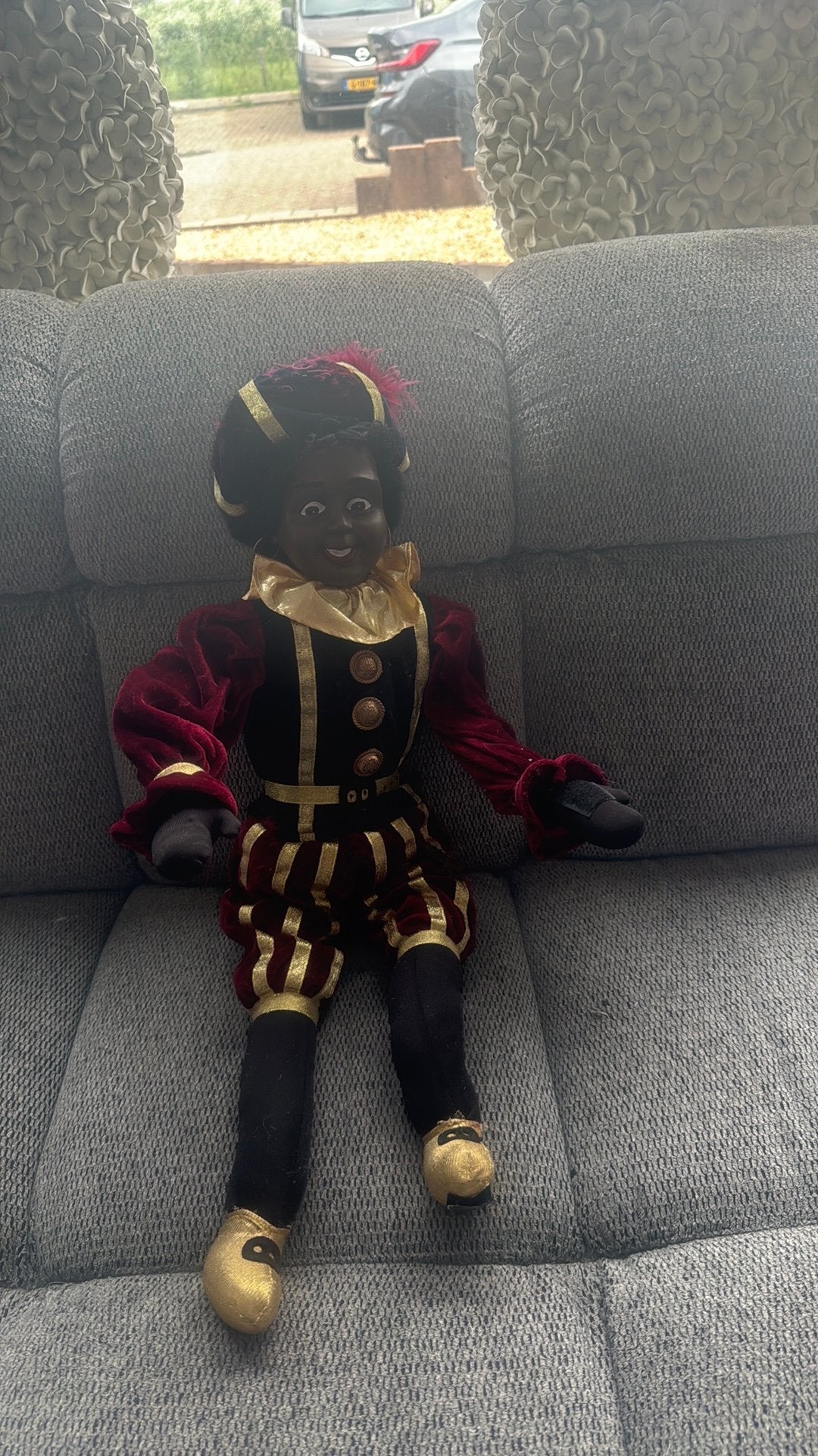 zwarte piet  v&d, Diversen, Sinterklaas, Ophalen of Verzenden, Zo goed als nieuw