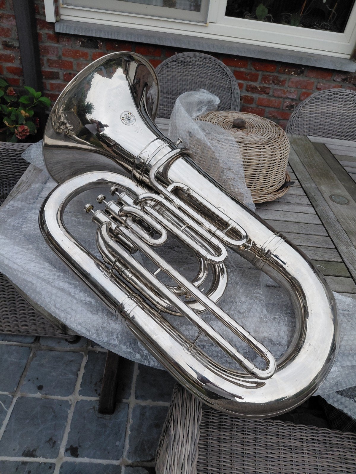 grote mi bas tuba  c. mahillon, Ophalen, Gebruikt, Bes-tuba