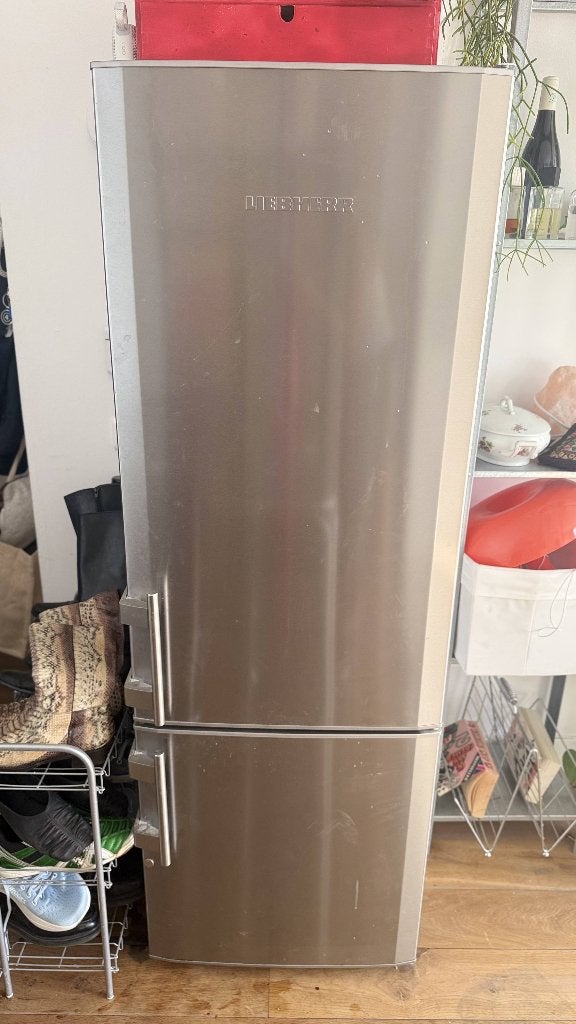Zilveren Liebherr koelkast 160cm met vriesvak, Gebruikt, 200 liter of meer, 60 cm of meer, Met vriesvak