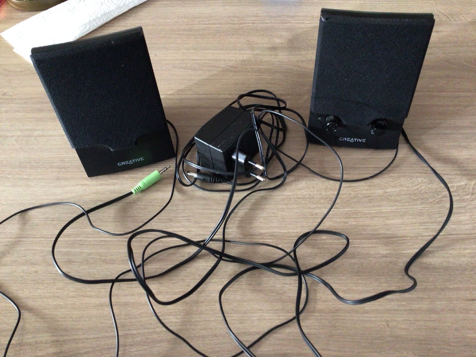 Creative Luidsprekerset met adapter en AUX-kabel, Overige merken, Gebruikt, Speakerset, Ophalen of Verzenden