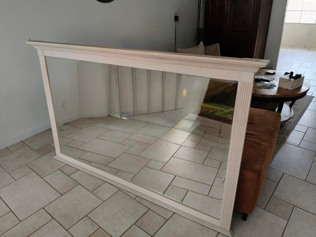 Grote spiegel gebroken wit 180x110 cm met ophangsysteem, Huis en Inrichting, Woonaccessoires | Spiegels, Ophalen, Gebruikt, 100 tot 150 cm