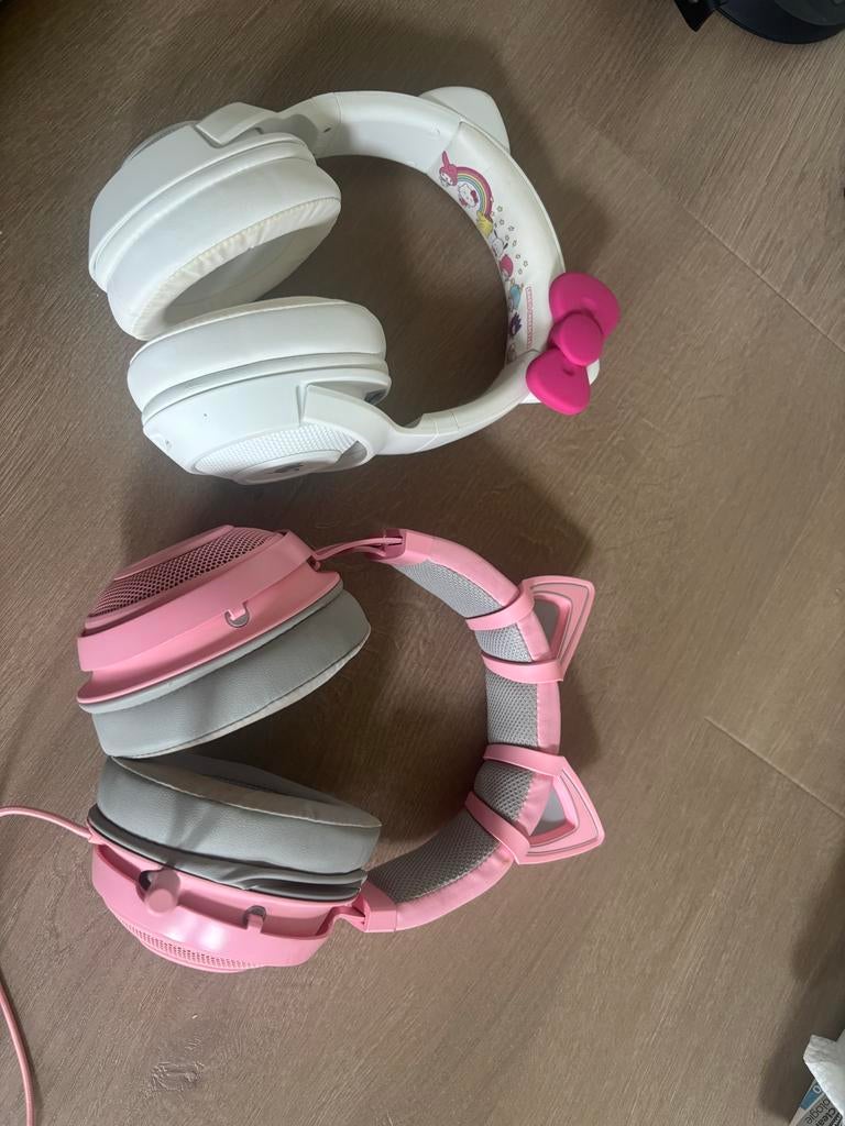 Razer Kraken Kitty Edition en Hello Kitty koptelefoon, Gebruikt, Over oor (circumaural), Draadloos, Ophalen