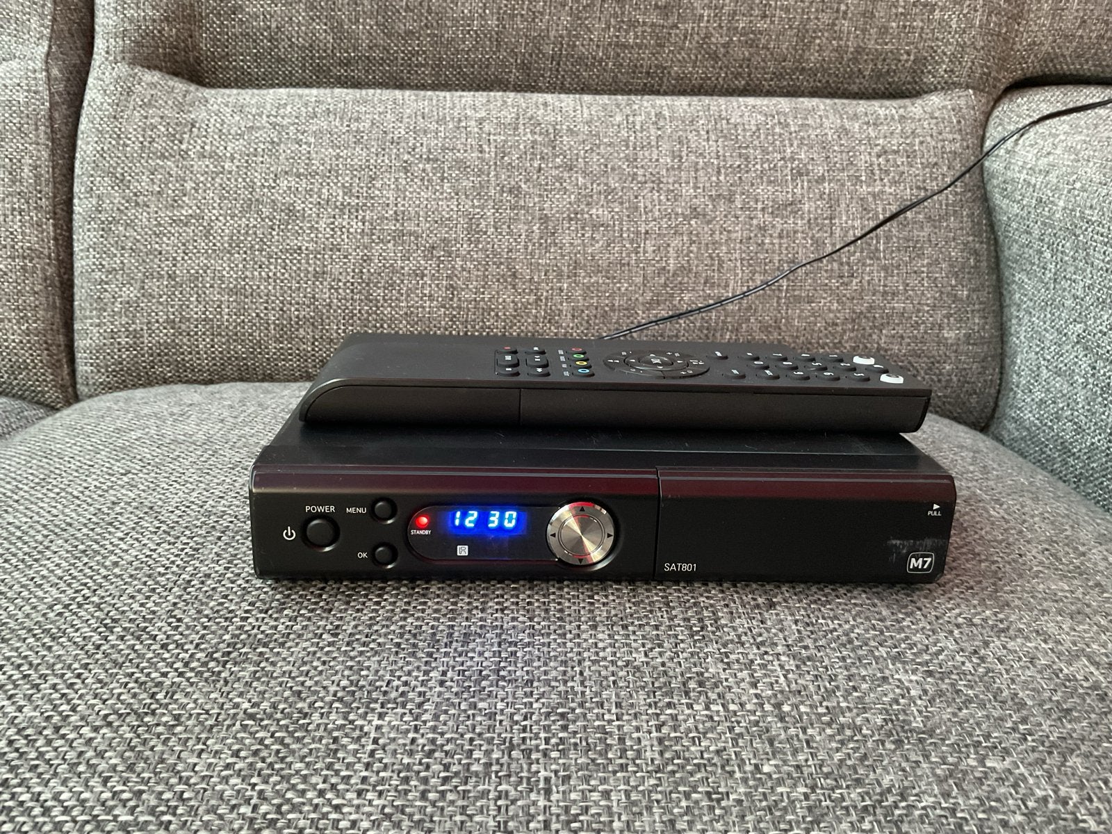 Satellietontvanger M7 SAT801 (met NIKKEI TV), Ophalen, Gebruikt, Decoder