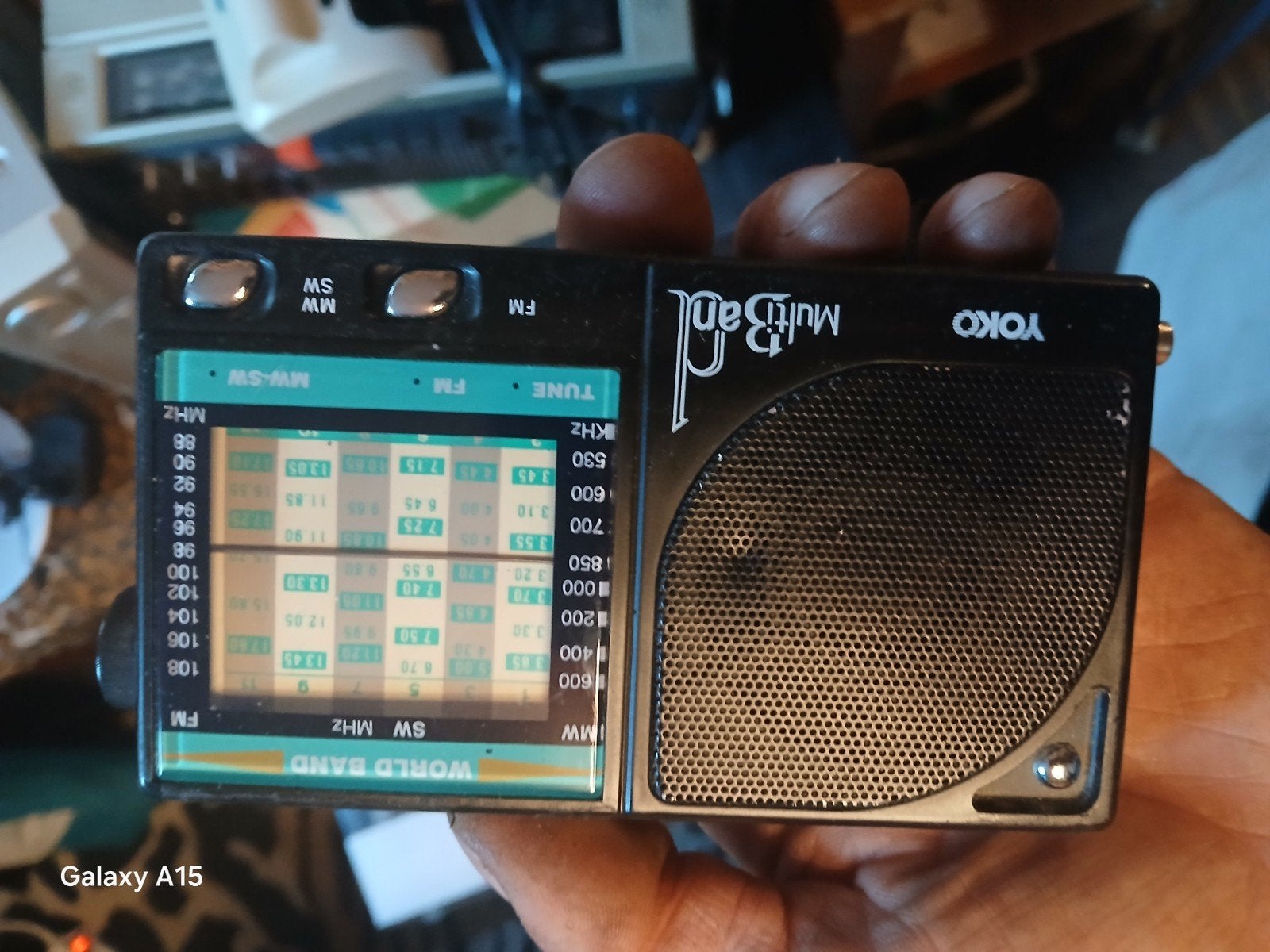 Yoko Multiband Wereldontvanger Radio FM/MW/SW, Ophalen of Verzenden, Gebruikt, Wereldontvanger