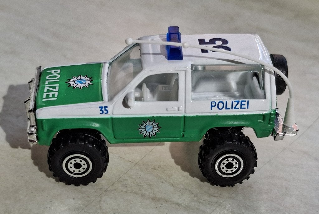 Duitse politiewagen 3 inch Polizei met attenne en nr. 35, Ophalen of Verzenden, Nieuw, Auto
