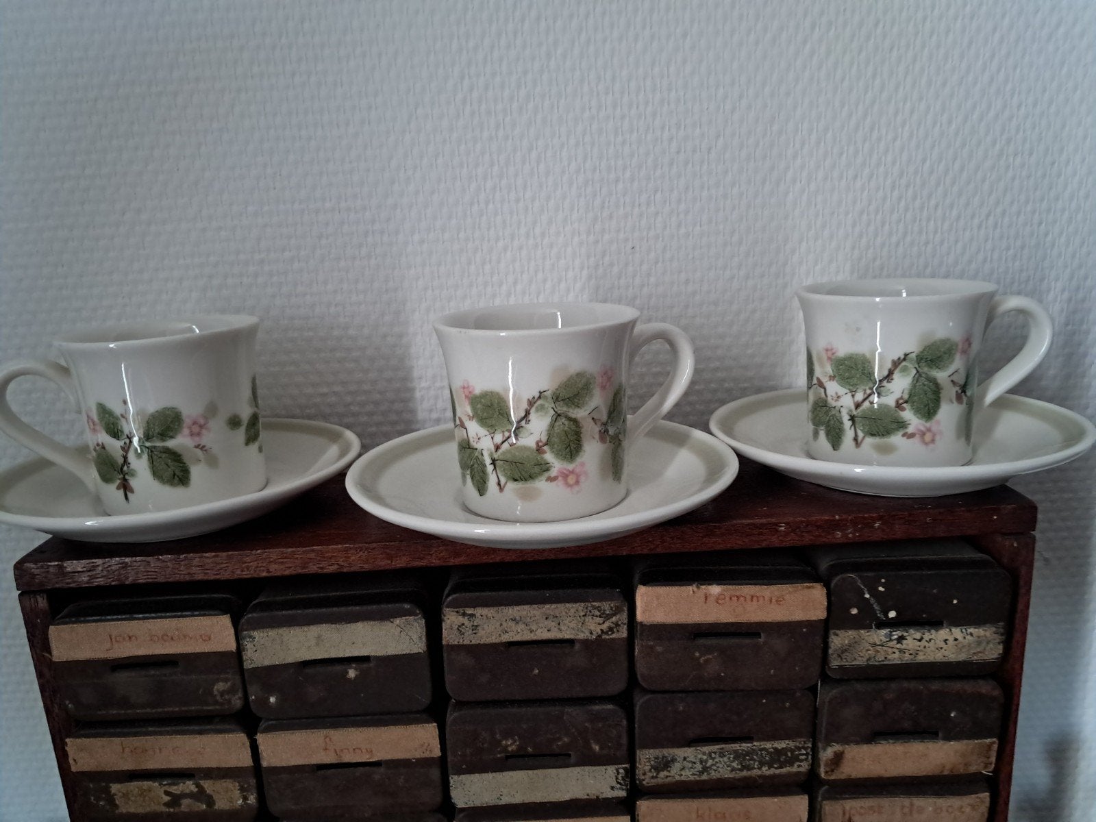 Royal Albert Rose Arbour kop en schotel set (3 stuks), Ophalen of Verzenden