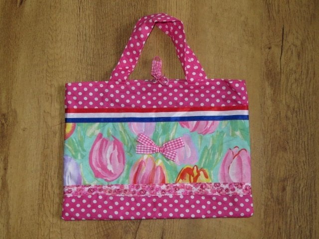 Nieuw handgemaakt tasje polkadots tulpen gevoerd strikje, Ophalen of Verzenden, Nieuw, Roze, Overige typen