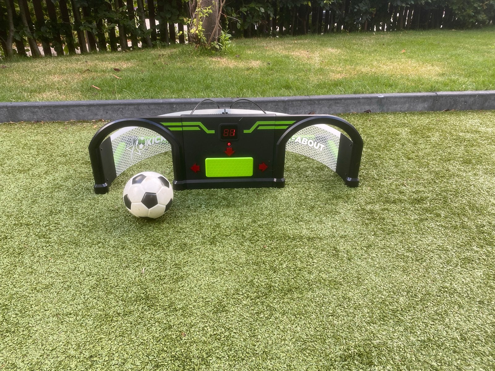 Kick About Voetbaltrainer - Interactief Voetbalspel, Sport en Fitness, Voetbal, Maat XL, Ophalen, Zo goed als nieuw, Overige typen
