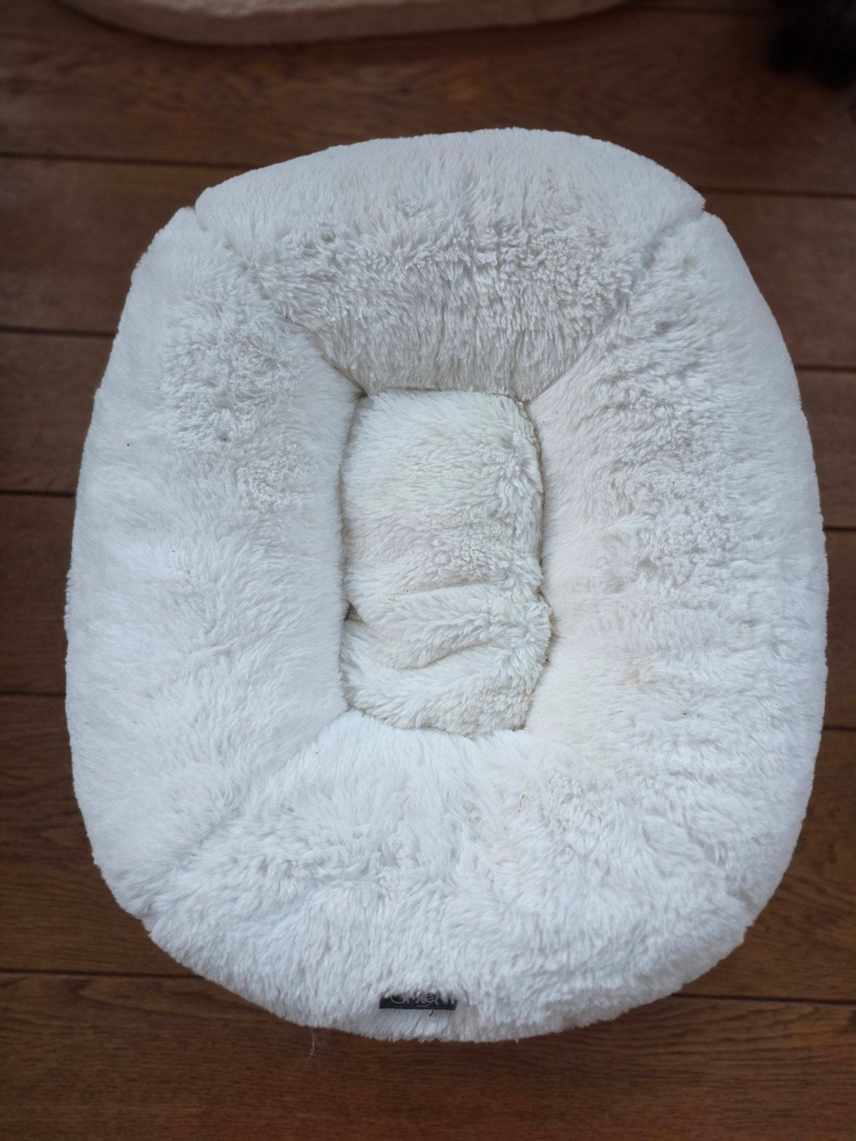 Omlet Maya Donut witte kattenmand met zwarte hairpin pootjes, Dieren en Toebehoren, Ophalen of Verzenden, Zo goed als nieuw, Pluche