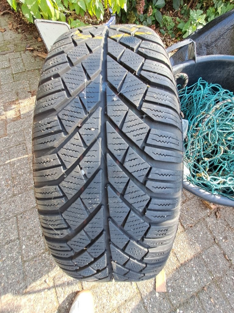 4x Continental winterbanden 195/65 R15 91H op stalen velgen, Ophalen