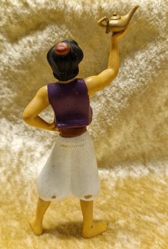 Disney Aladdin figuur – met wonderlamp, Verzamelen, Ophalen of Verzenden, Overige figuren, Beeldje of Figuurtje
